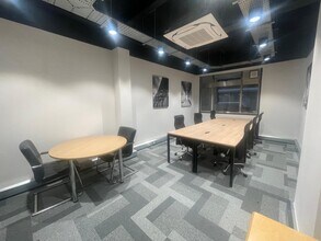 123 Minories, London for sale Interior Photo- Image 2 of 9