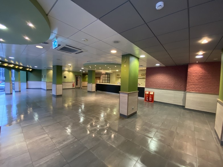 1A-2 High St, Dundee for sale - Interior Photo - Image 2 of 9