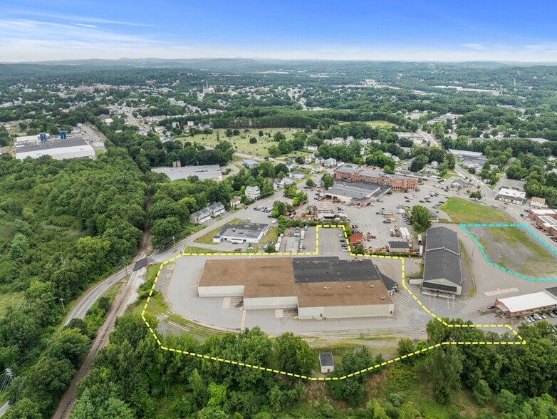 149 Litchfield St, Leominster, MA to rent - Building Photo - Image 2 of 4