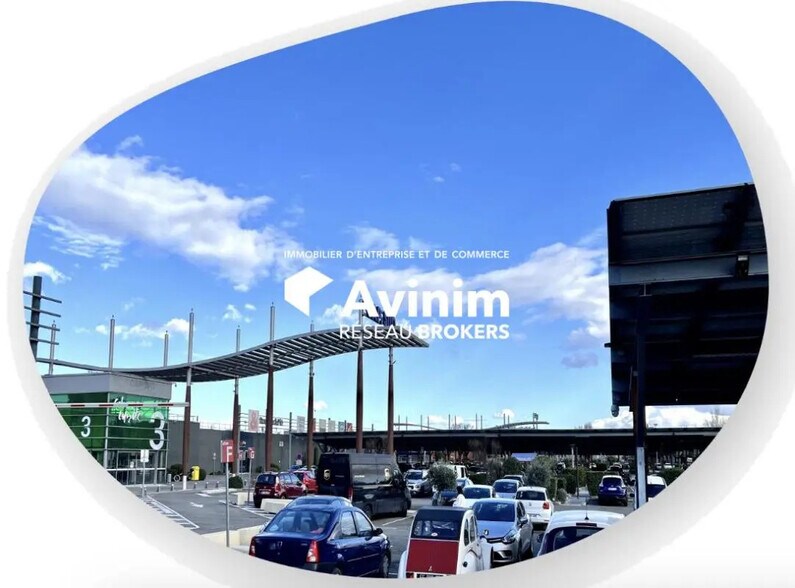 Retail in Avignon for sale - Building Photo - Image 1 of 1