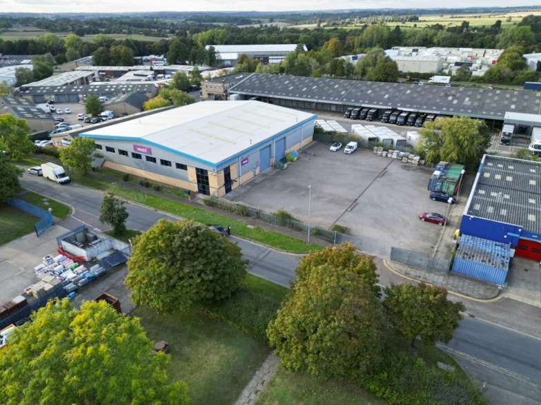 Unit J Tenter Rd, Northampton to rent - Building Photo - Image 2 of 4