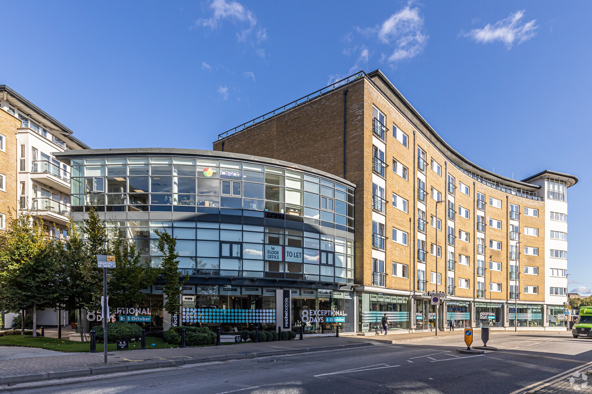 Smugglers Way, London for sale Primary Photo- Image 1 of 1