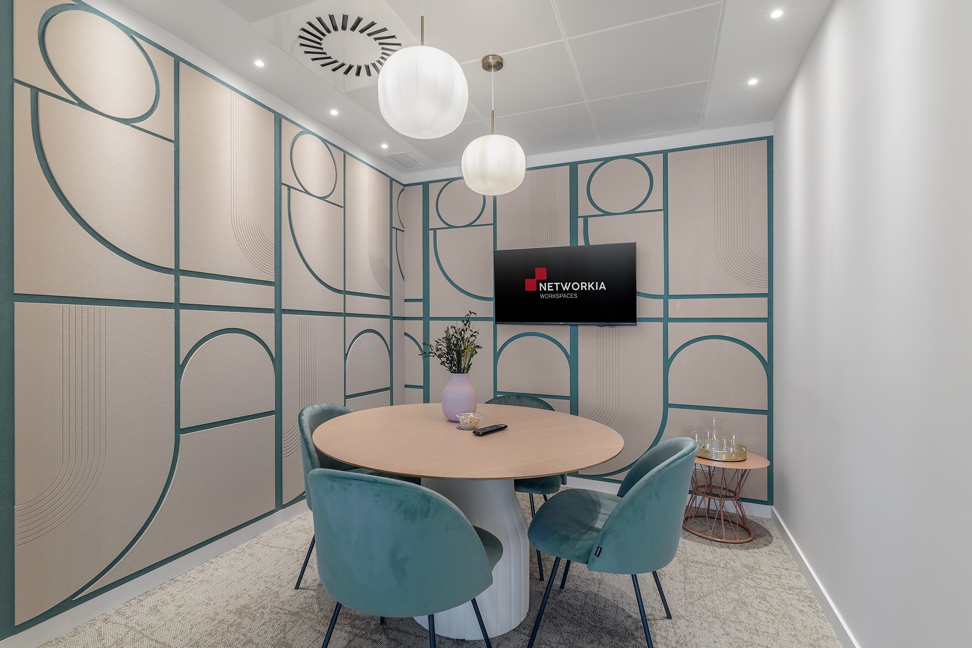 Co-working Space in Madrid, Madrid to rent Interior Photo- Image 1 of 2