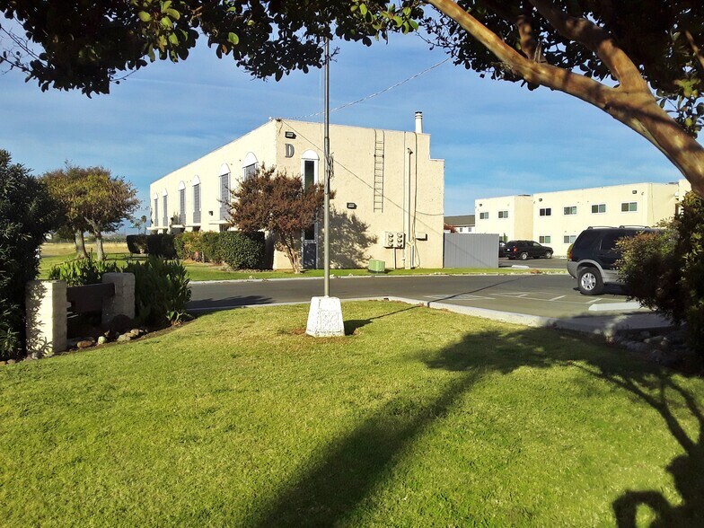 1333 W Sycamore St, Willows 95988 UK