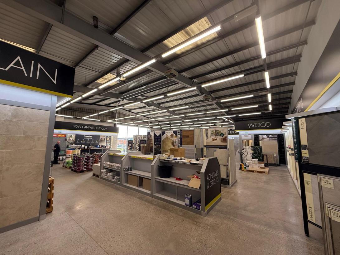 Trostre Retail Park, Llanelli to rent Interior Photo- Image 1 of 2