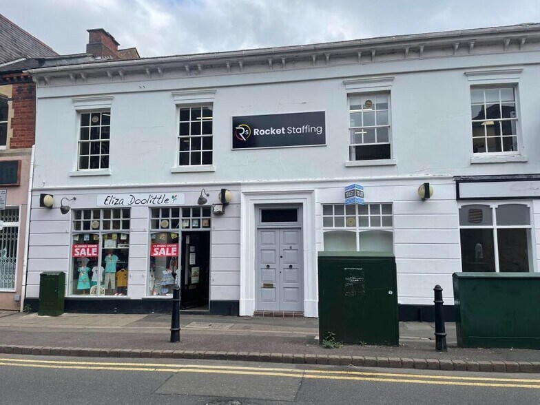 8 Albert St, Rugby to rent - Building Photo - Image 1 of 3