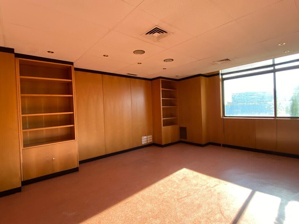 San Sebastián de los Reyes, MAD 28703 - - - Interior Photo - Image 1 of 9