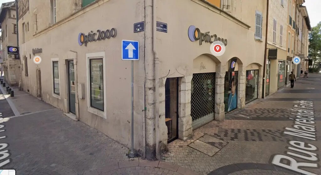 Location Commerce 149 m² - Photo 1