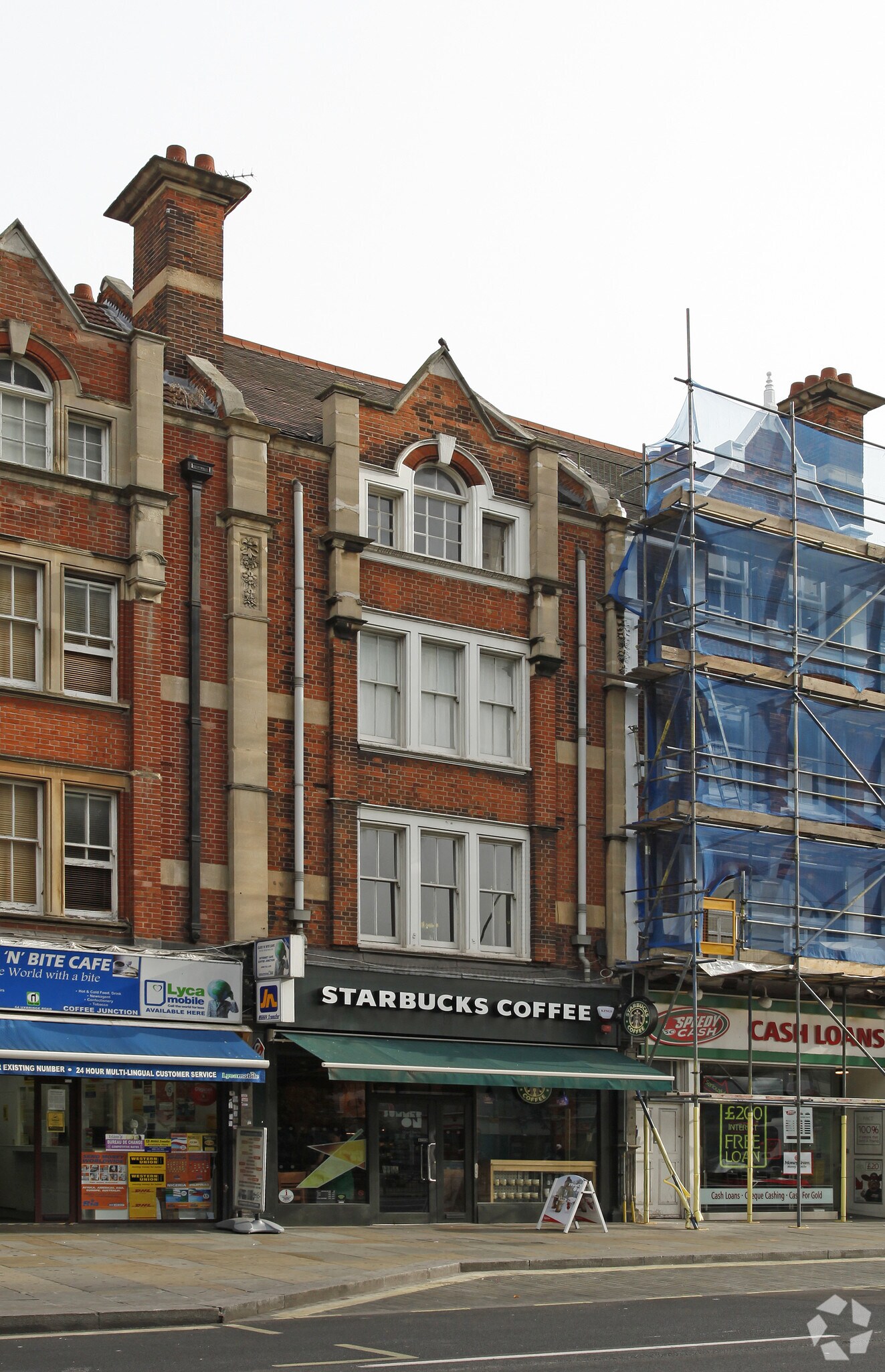 62 Uxbridge Rd, London for sale Primary Photo- Image 1 of 1