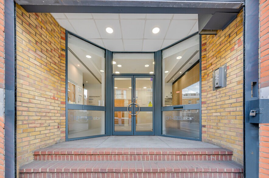 91-95 Southwark Bridge Rd, London to rent - Building Photo - Image 3 of 6