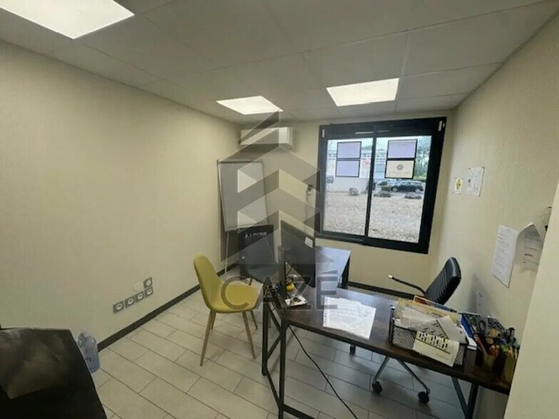 Office in Pessac to rent - Interior Photo - Image 2 of 11