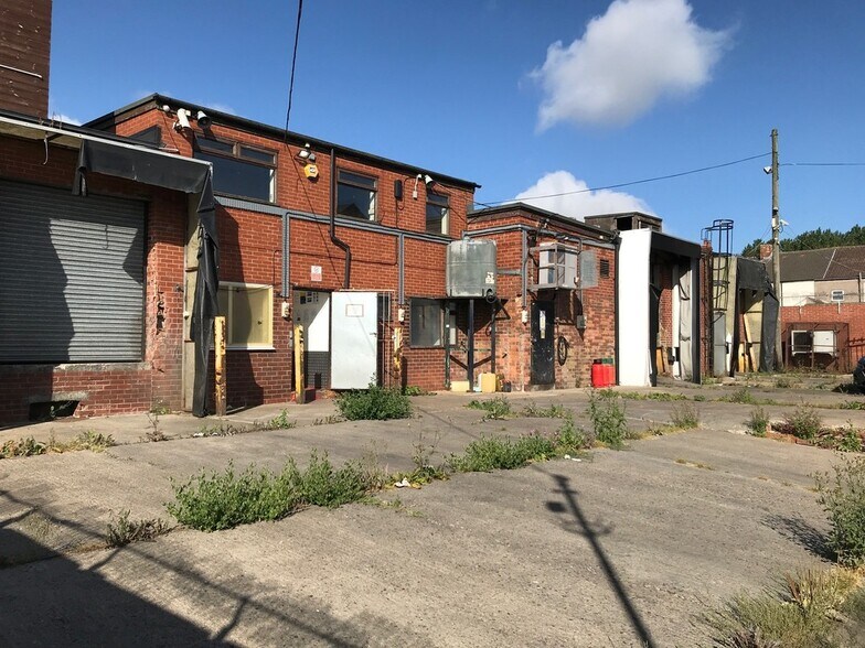 Alexandra Ter, Wheatley Hill for sale - Building Photo - Image 2 of 6