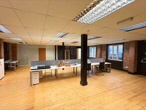 125-133 Pollard St, Manchester to rent Interior Photo- Image 2 of 6