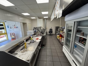 1-3 Samuel Rd, Sheffield to rent Interior Photo- Image 2 of 4