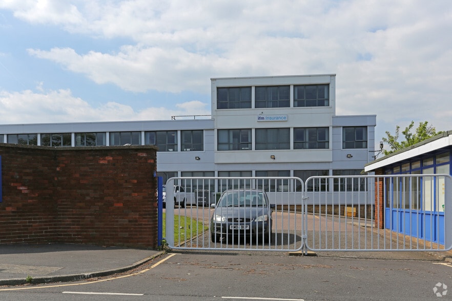 35 Kettlebridge Rd, Sheffield for sale - Primary Photo - Image 1 of 1