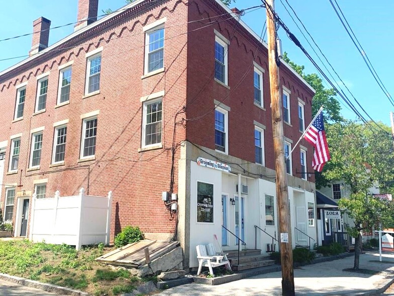 115 Main St, Winterport, ME for rent - Building Photo - Image 2 of 24