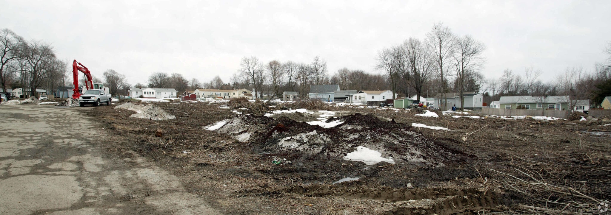 15 Littleton Rd, Ayer, MA to rent Primary Photo- Image 1 of 7