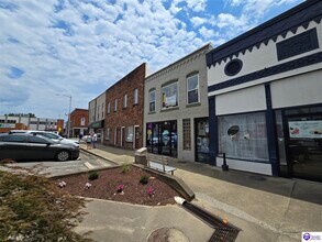 52 Public Sq, Leitchfield, KY for sale Primary Photo- Image 1 of 4