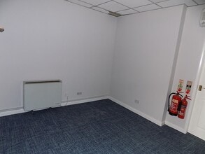 8 Market Pl, Ashbourne to rent Interior Photo- Image 2 of 2