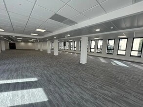 35-37 Rue Louis Guérin, Villeurbanne to rent Interior Photo- Image 1 of 4