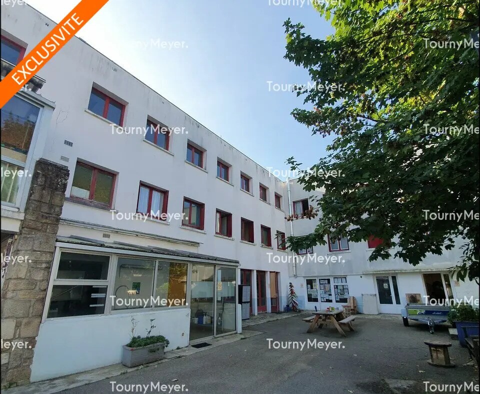Office in Lorient for sale Building Photo- Image 1 of 6