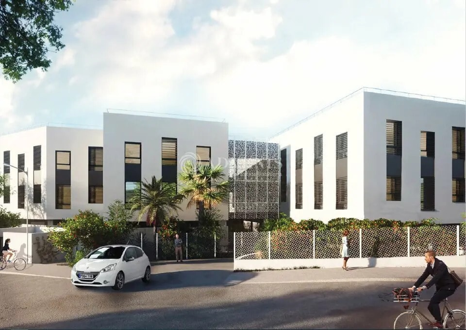 Vente Bureaux 240 m² - Photo 1