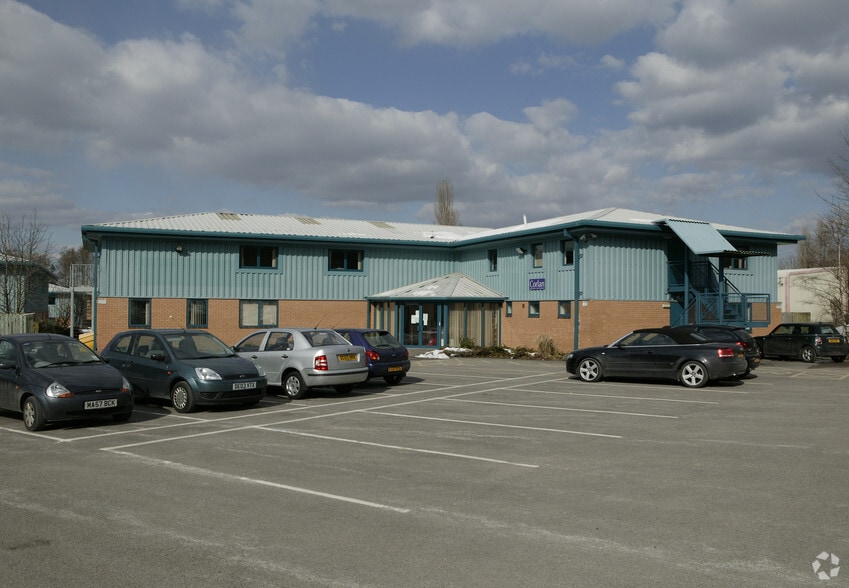 Wrexham Rd, Mold CH7 1XY