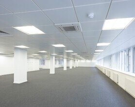 7 West Nile St, Glasgow to rent Interior Photo- Image 2 of 2