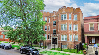 7115 S Cornell Ave, Chicago, IL for sale Primary Photo- Image 1 of 1