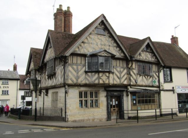 1 Market Hl, Southam for sale Primary Photo- Image 1 of 1