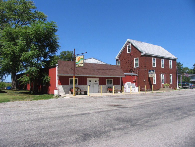 31 South Mill St, New Memphis, IL for sale - Primary Photo - Image 1 of 1