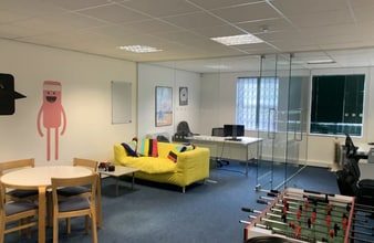 Wheatstone Ct, Quedgeley to rent Interior Photo- Image 2 of 5