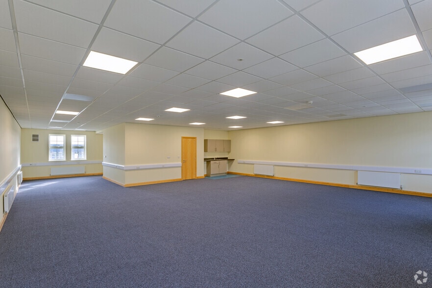 Blossom Av, Grimsby to rent - Interior Photo - Image 2 of 20