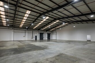 1-9 Flanshaw Ln, Wakefield to rent Interior Photo- Image 1 of 3