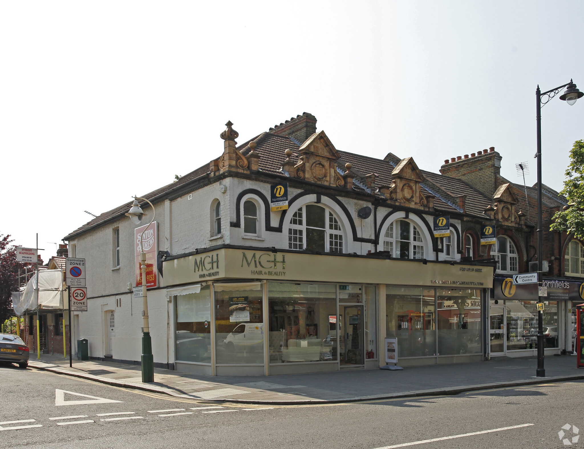 134-136 Northfield Ave, London to rent Primary Photo- Image 1 of 3