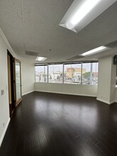 6350 Laurel Canyon Blvd, North Hollywood, CA for rent Interior Photo- Image 1 of 5