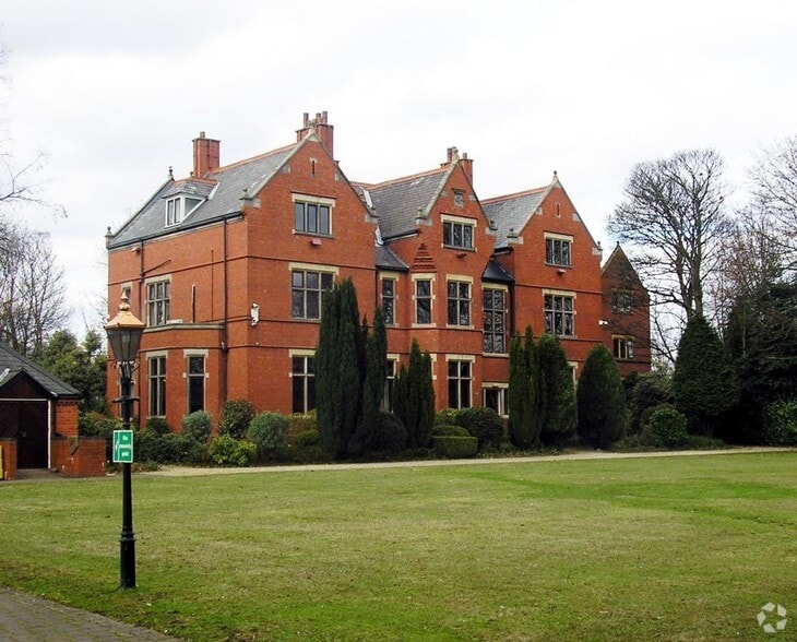 Rectory Ln, Warrington to rent - Primary Photo - Image 1 of 9