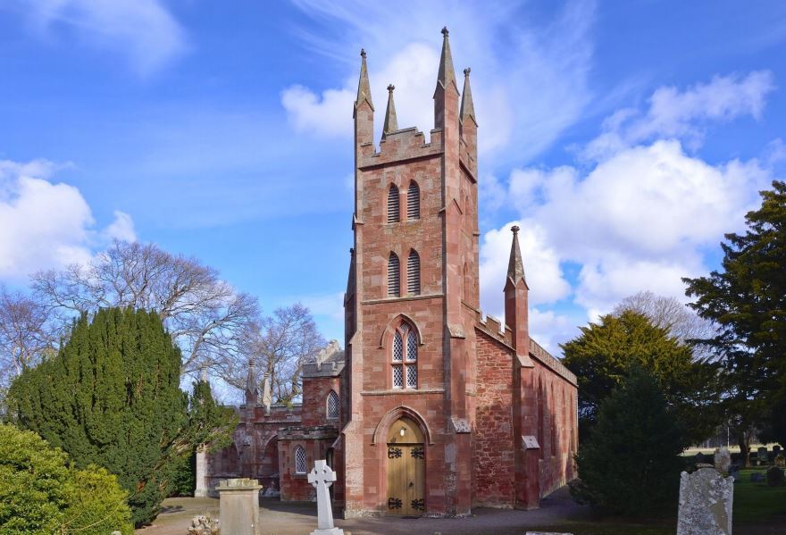 2 Whittingehame Mains Rd, Haddington for sale Primary Photo- Image 1 of 1