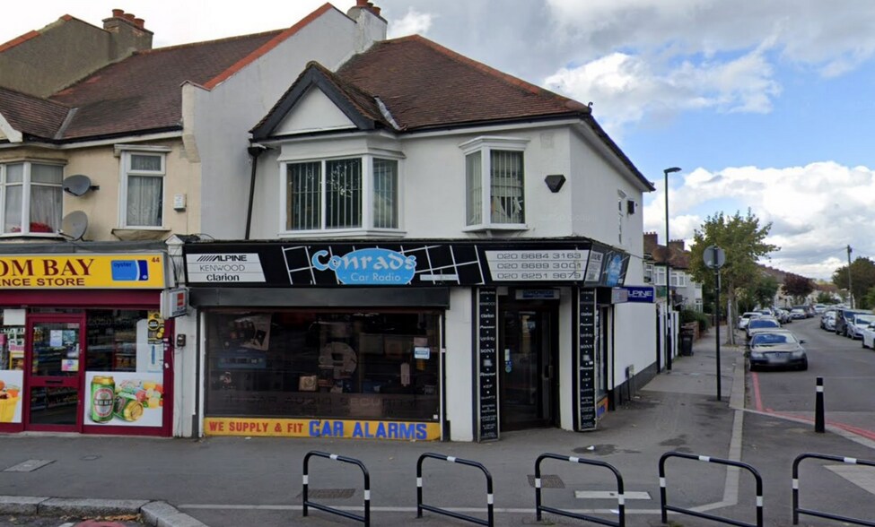 42 Thornton Rd, Thornton Heath, CR7 6BA UK