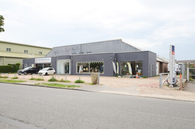More details for 26B-28 Terminus Rd, Chichester - Retail to Rent