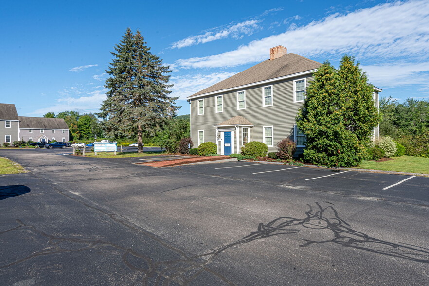 41 Liberty Hill Rd, Henniker, NH for sale - Building Photo - Image 2 of 44