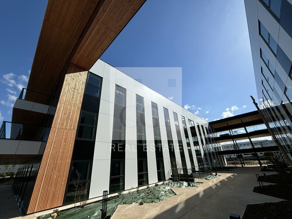 Office in Genas for sale Building Photo- Image 1 of 13