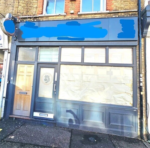 11 West St, Southend On Sea to rent - Building Photo - Image 1 of 1