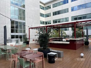 27 Rue Victor Hugo, Ivry-sur-Seine to rent Building Photo- Image 2 of 14