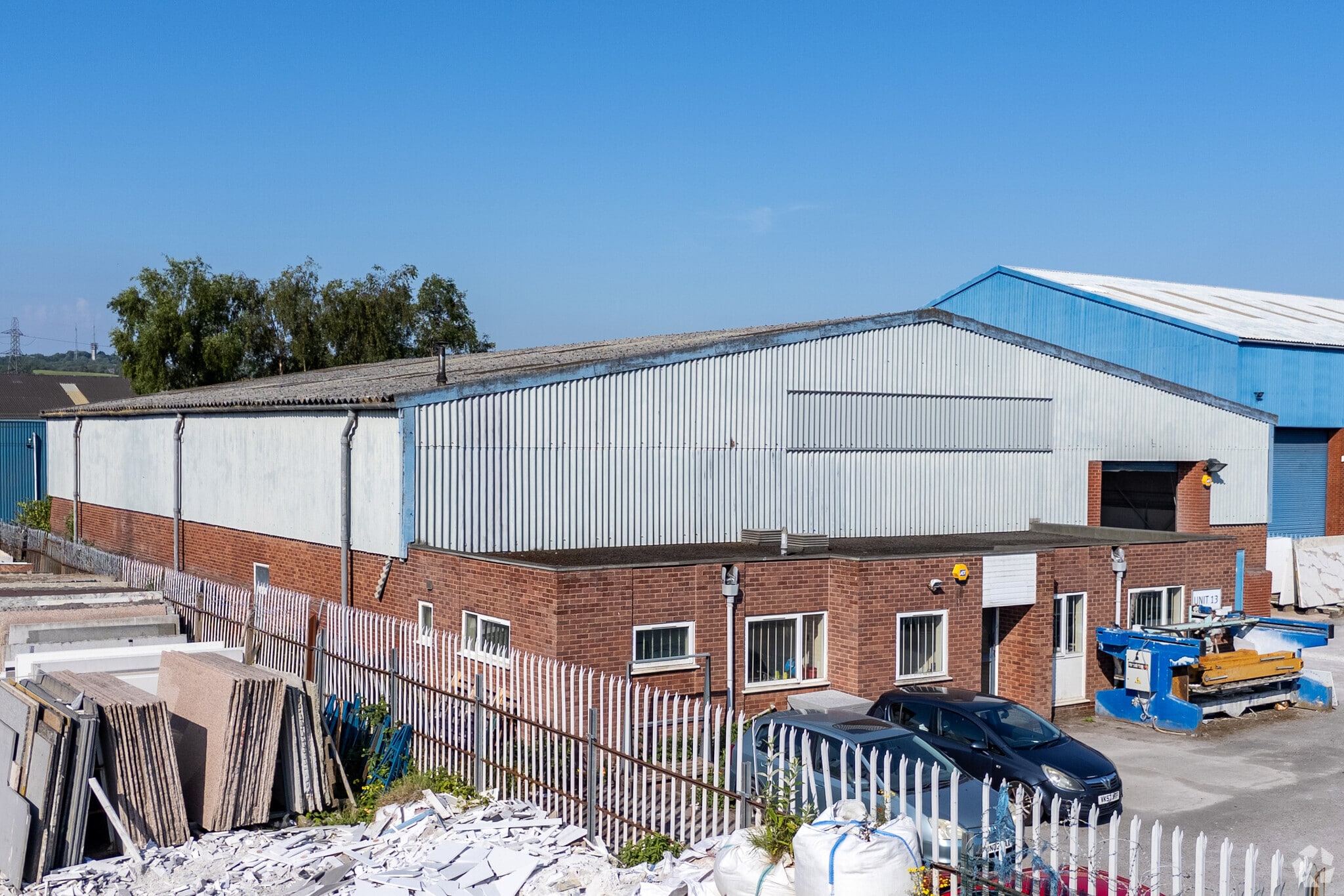 13 Credenda Rd, West Bromwich to rent Primary Photo- Image 1 of 3