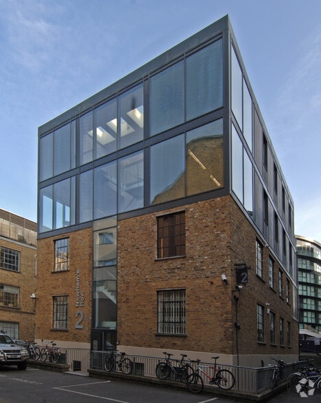 2 Newhams Row, London to rent - Building Photo - Image 2 of 30