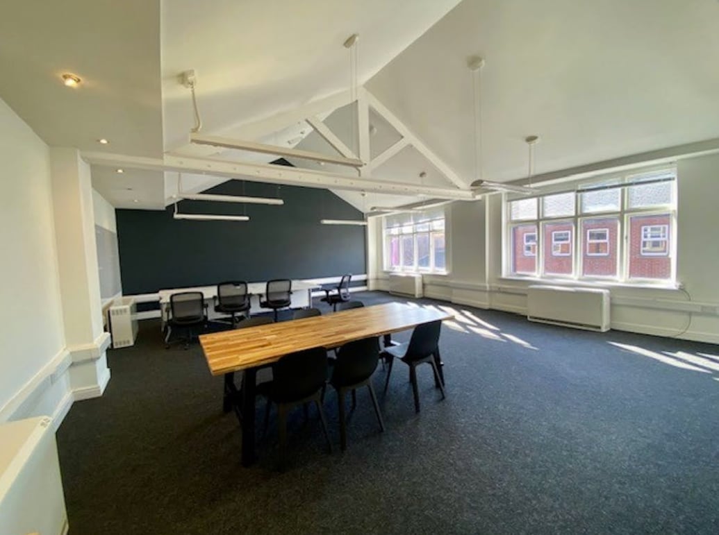 45B Edge St, Manchester to rent Interior Photo- Image 1 of 4