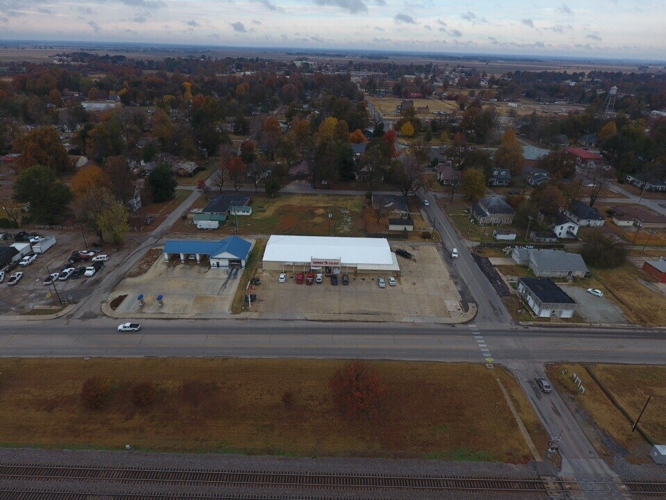 500 SW Front St, Walnut Ridge 72476 UK