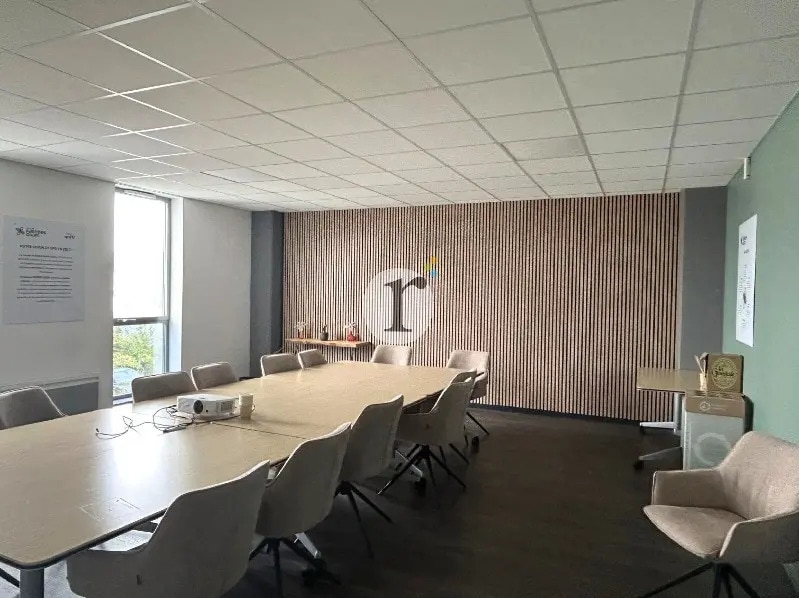 Location Local d'activités 644 m² à 1 406 m² - Photo 1