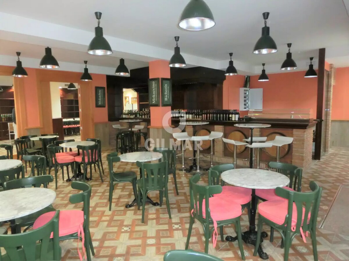 El Puerto de Santa María, CAD 11500 -  -  - Interior Photo - Image 1 of 13